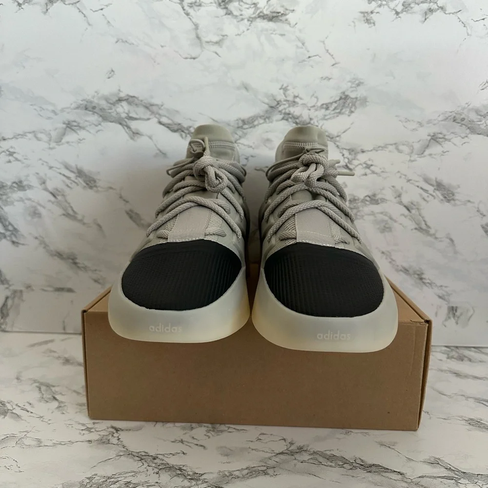 Fear of God Athletics Adidas Sesame Carbon Basketball Shoes IE6188 Men Size 10.5 - Picture 3 of 9